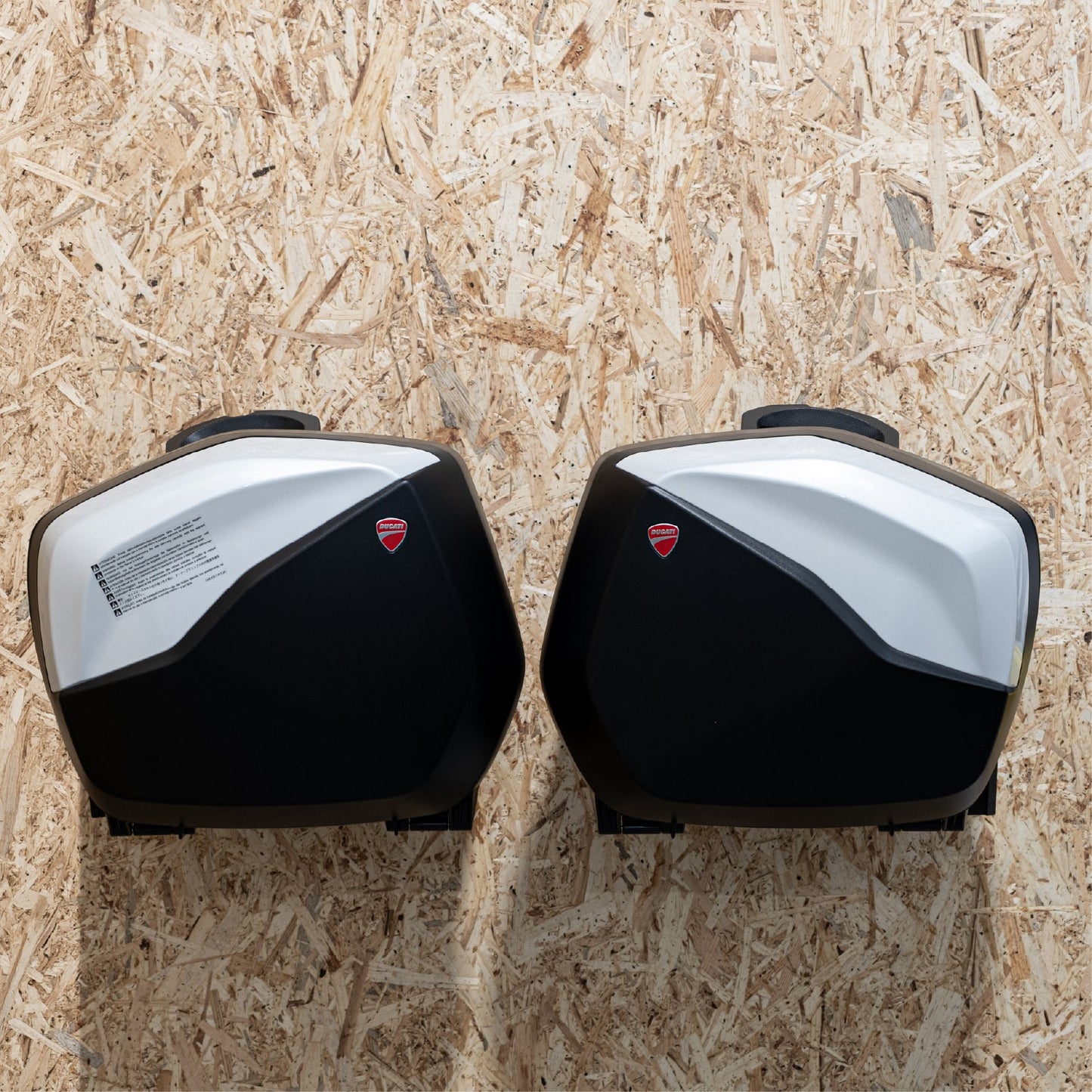 Montageset voor kunststof zijkoffers Ducati Multistrada V2 (2025+)