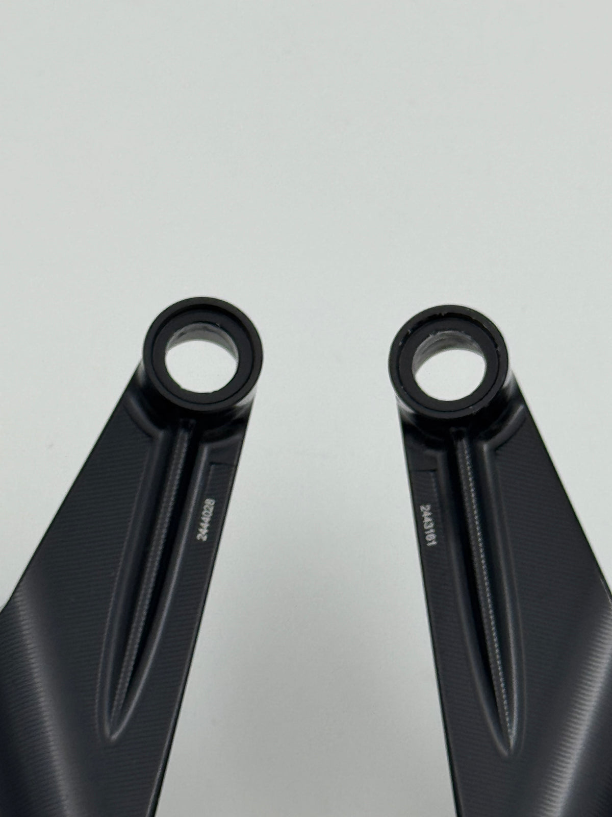 Rizoma Stealth Max Spiegels – BMW S1000XR / M1000XR / S1000R / M1000R – (gebruikt)