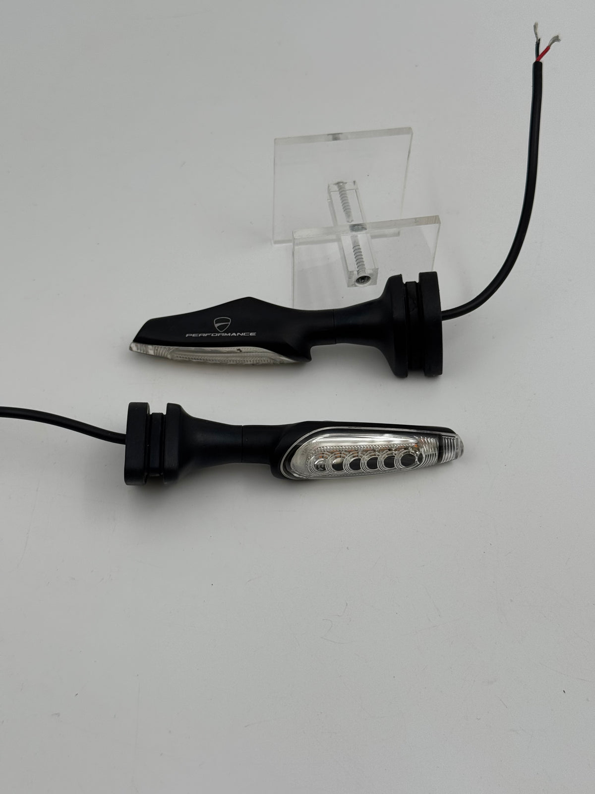 VERKOCHT_Ducati Performance Knipperlichten Set – 96680201A – (gebruikt)