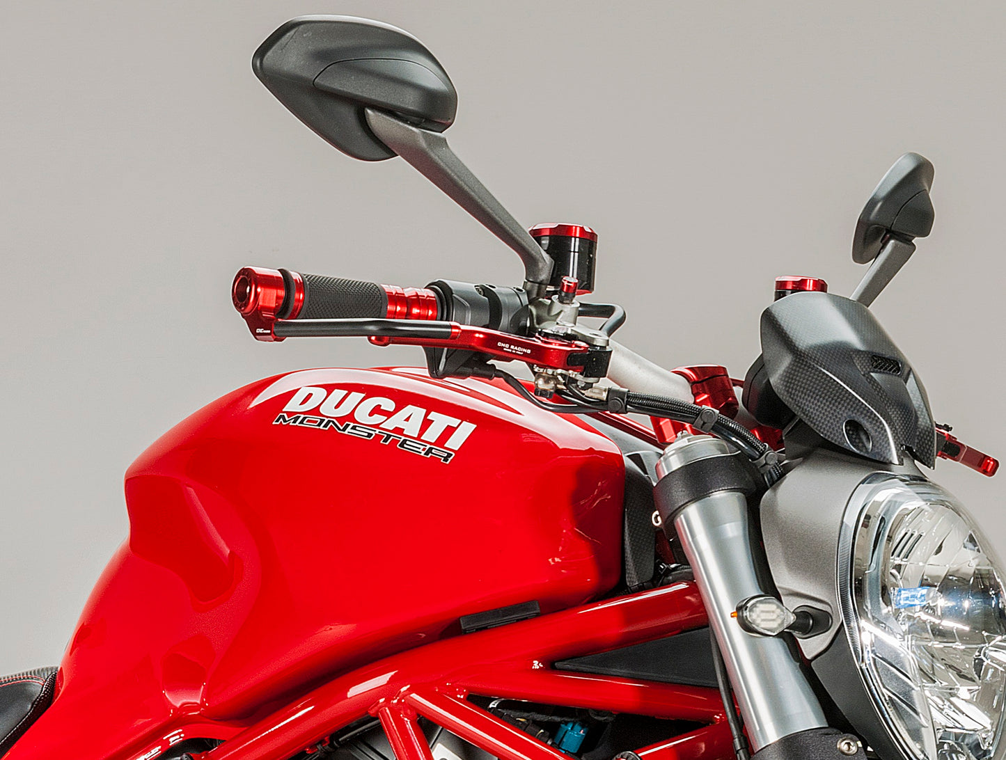 Handvatten set CNC Racing Suzuki GSX-S750 (2015-2016)