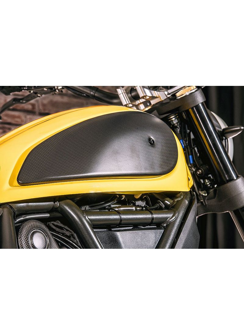 Tank zijpanelen set mat carbon CNC Racing - Ducati Scrambler Full Throttle (2019-2021)