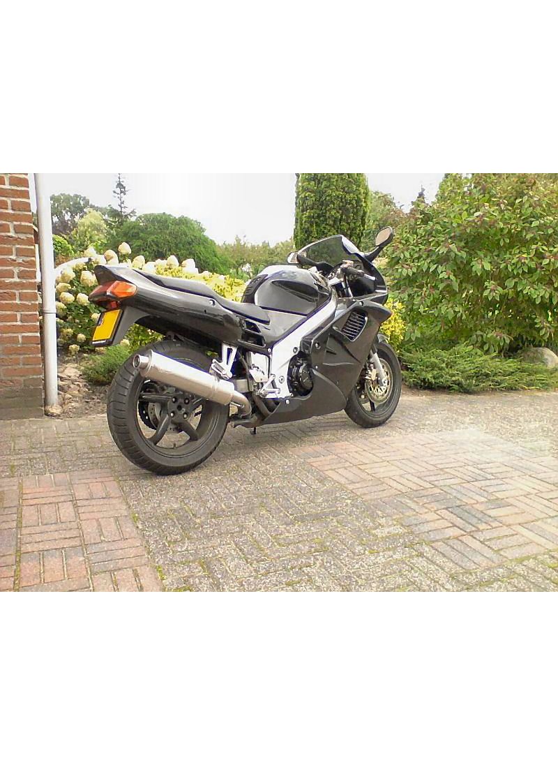 G&G Oval uitlaat 1994-1997 VFR750