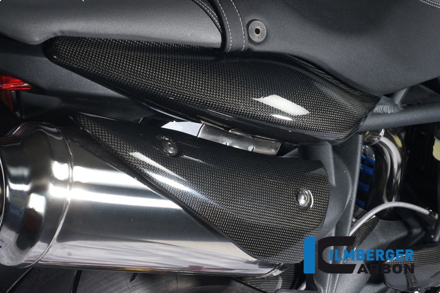 Uitlaat cover rechts carbon Triumph (Street) Triple (2013-2016)