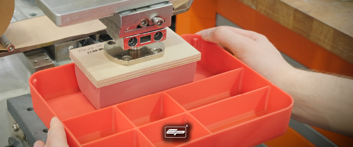 Waarom Evotech Performance zo strak afgewerkt is: pad printing uitgelegd