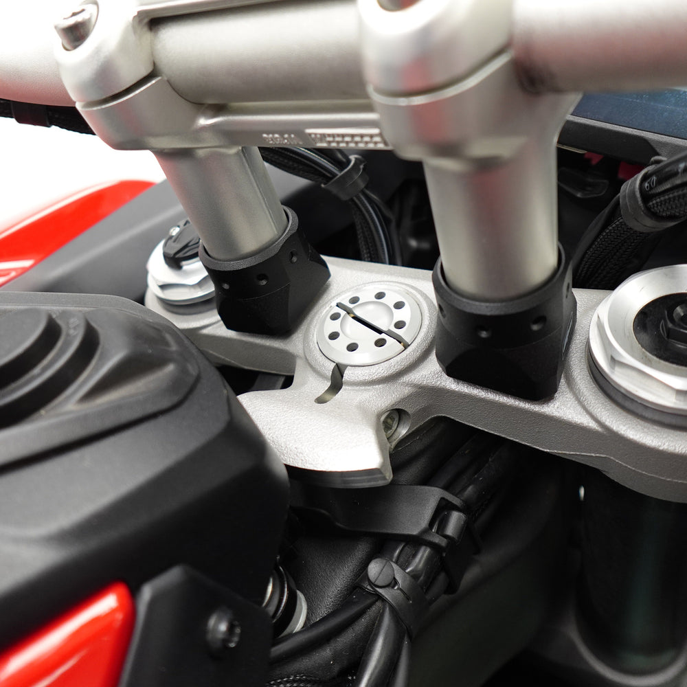 
                  
                    Evotech Manillar Riser - Ducati Multistrada V4 (2021+)
                  
                