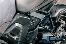 Frame driehoek-cover links voorste deel mat carbon BMW R1300GS Adventure Trophy (2024+)