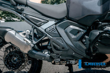 Frame driehoek-cover rechts voorste deel mat carbon BMW R1300GS Adventure Triple Black (2024+)