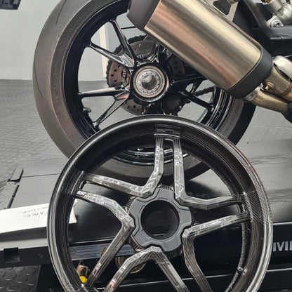 BST Star TEK voorvelg carbon 3,5 x 17" BMW S1000R (2021-2024) Vervanging M Pack