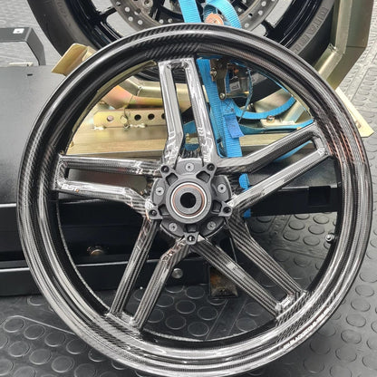 BST Star TEK voorvelg carbon 3,5 x 17" RSV4 Factory 2019-2020