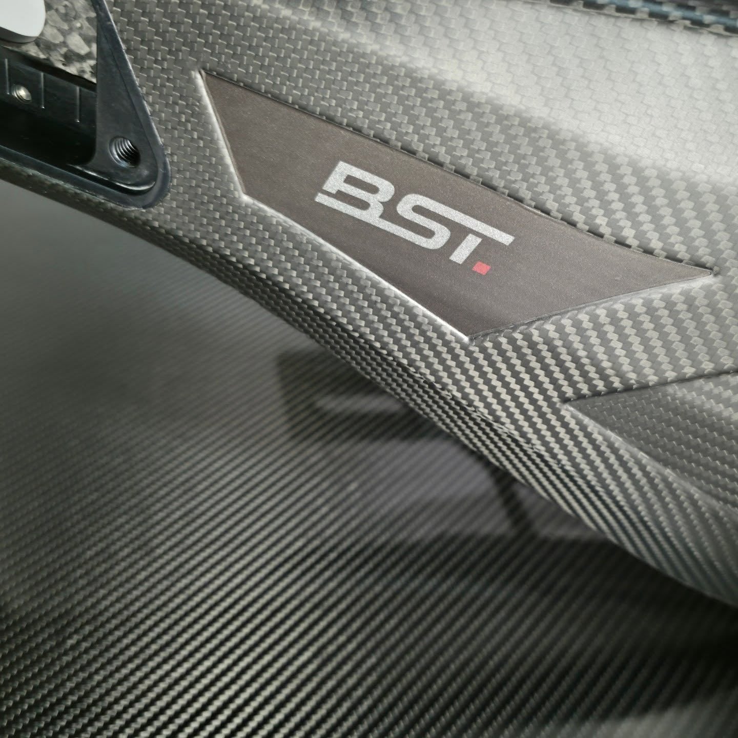 BST Tuff TEK velgenset 9" x 18" ET42 (4 stuks) Ford F150 (2009+)