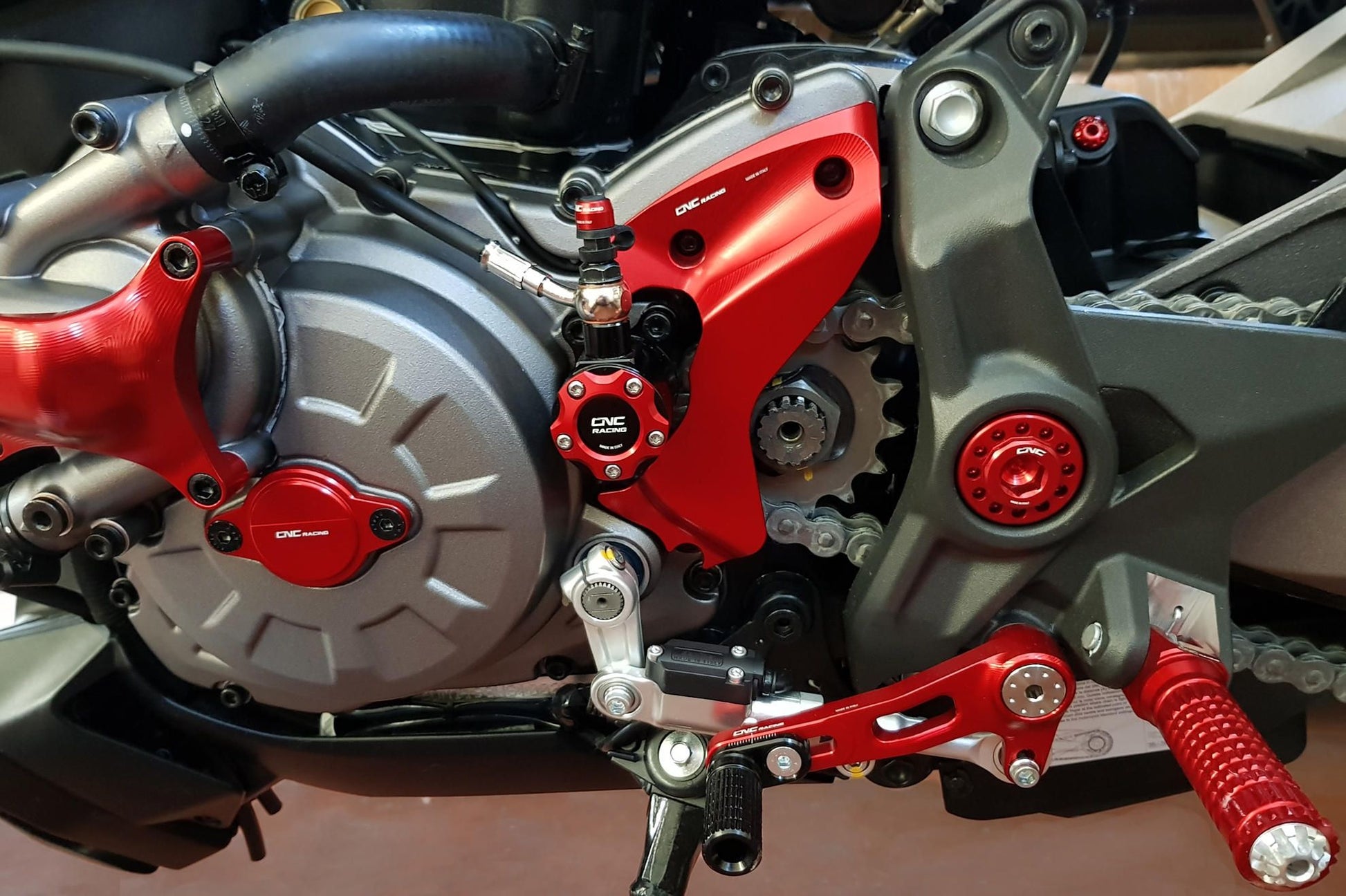 Drukzuiger koppeling 'Gear' 30mm - Ducati ST4 (2004-2006)