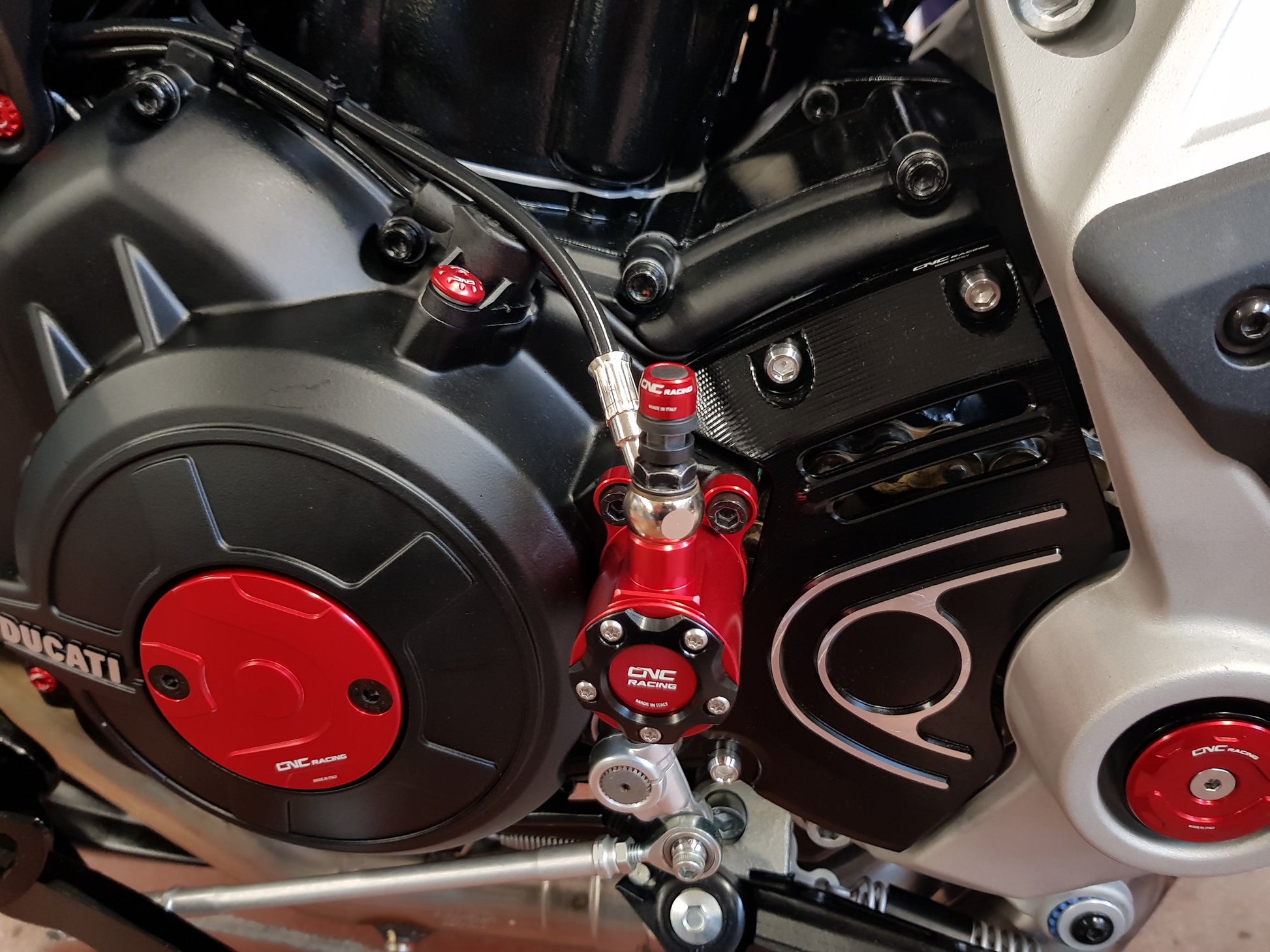 Drukzuiger koppeling 'Gear' 30mm - Ducati ST4 (2004-2006)