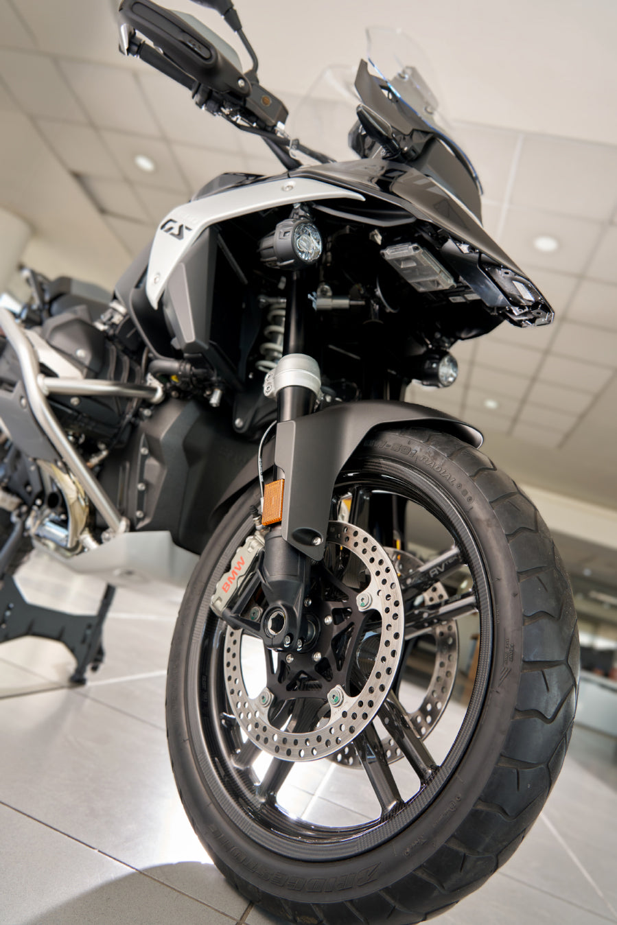 BST AV TEK Carbon Voorvelg 3,0 x 19" – BMW R1300GSA Adventure Trophy (2024+)