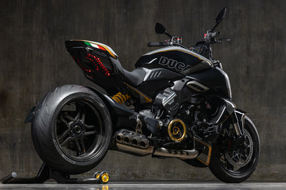 BST Carbon Tarnal Rim Rapid Tek 8.5 x 17 "Ducati Diavel V4 V4S