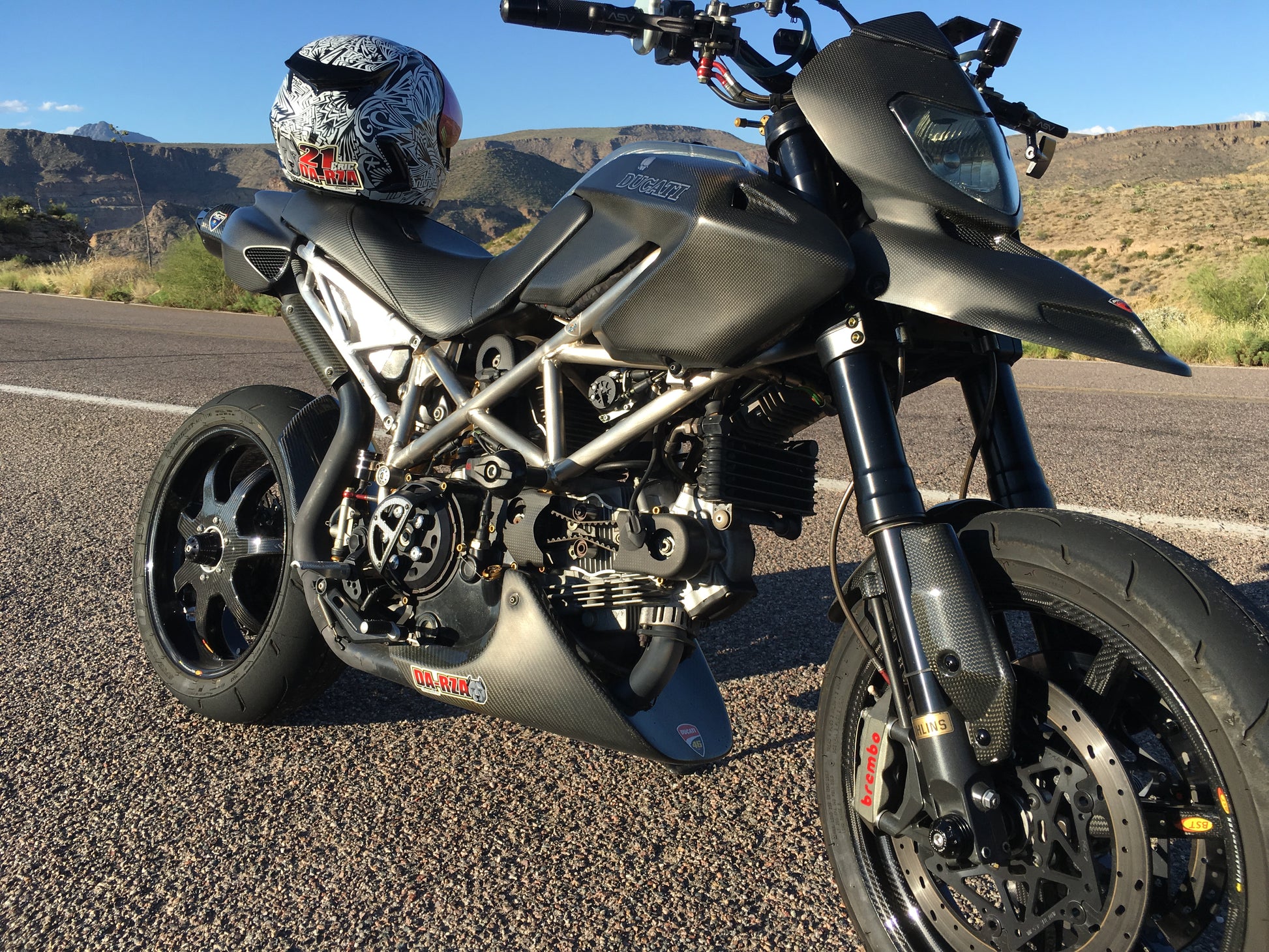 BST Torque TEK 5x16'' carbon achtervelg voor Harley Davidson VRSCB V-Rod (2004-2005)