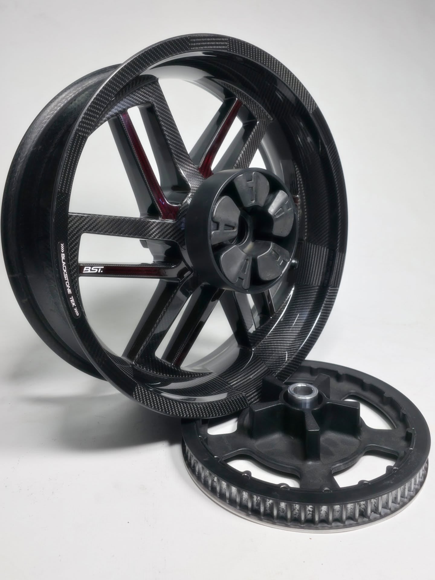 BST Reaper TEK 5.5x18'' carbon achtervelg voor Harley Davidson VRXSE V-Rod Screamin Eagle (2006-2007)