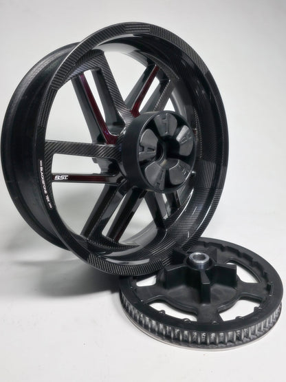 BST Reaper TEK 5.5x18'' carbon achtervelg voor Harley Davidson XL1200R Sportster 1200 Roadster (2008)