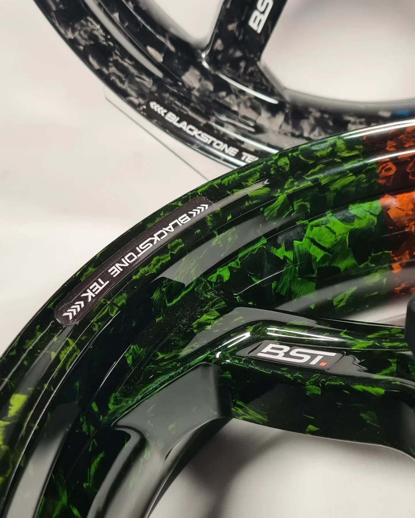 BST Twin TEK 3.5x17" carbon voorvelg voor Harley Davidson FLTRU Road Glide Ultra (2014-2019)