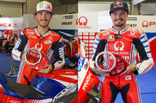 Koppelingsdeksel met open venster Pramac Racing Edition Ducati Monster 821 (2013-2017) met Pramac Racing coureurs Pecco Bagnaia en Jack Miller