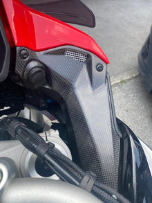 Lightech carbon binnenkuip panelen (2 st.) (mat) Ducati Multistrada V4 Pikes Peak (2022+)