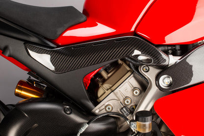 Lightech carbon kleine panelen onder de tank (2 st.) (glanzend) Ducati Panigale V4 (2018-2024)