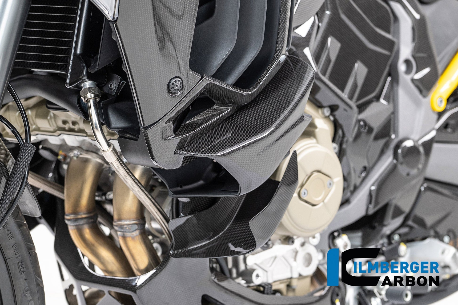 Linker winglet op de zijkuip glanzend carbon Ducati Multistrada V4RS (2024)