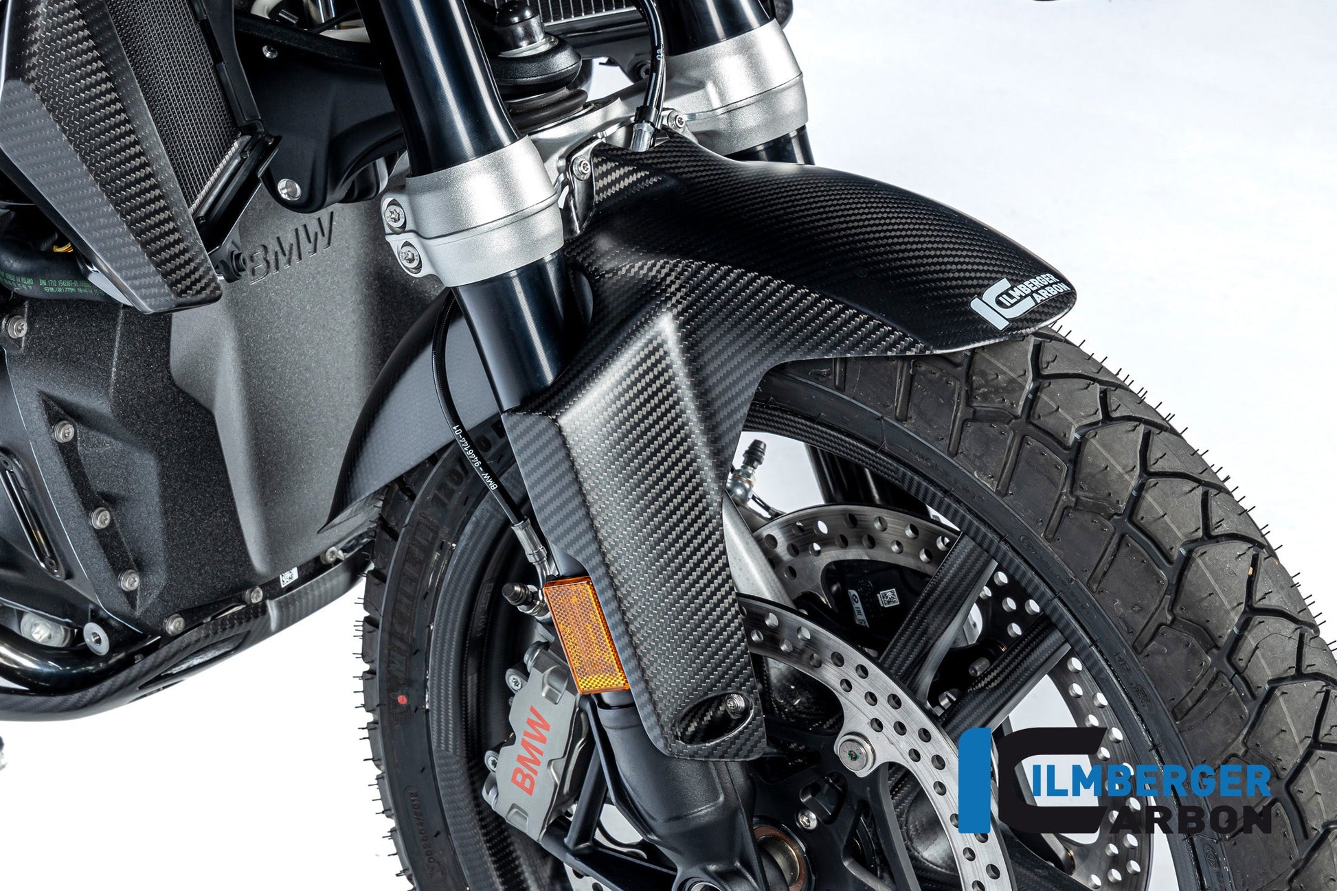 Voorspatbord mat carbon BMW R1300GS Adventure Triple Black 2024+