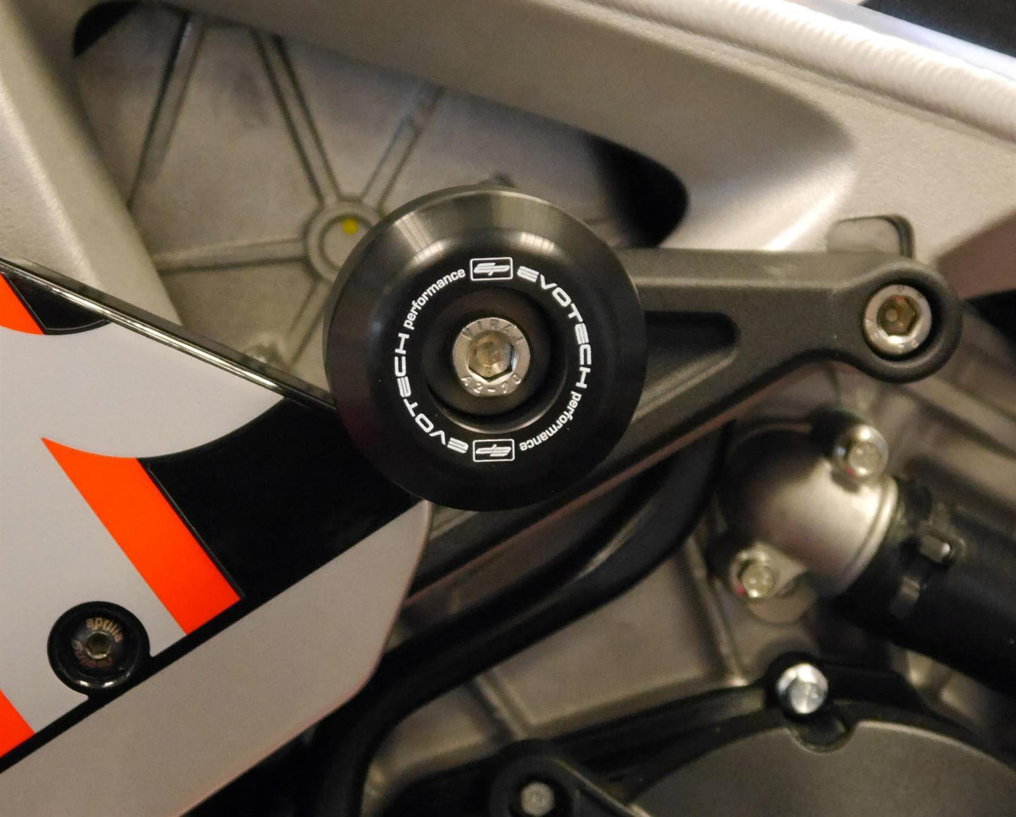 Evotech Aprilia RSV4 RR Crash Bobbins (2015-2020)