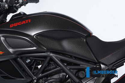 Tank zijpaneel links carbon cover Ducati Diavel Strada (2013-2015)
