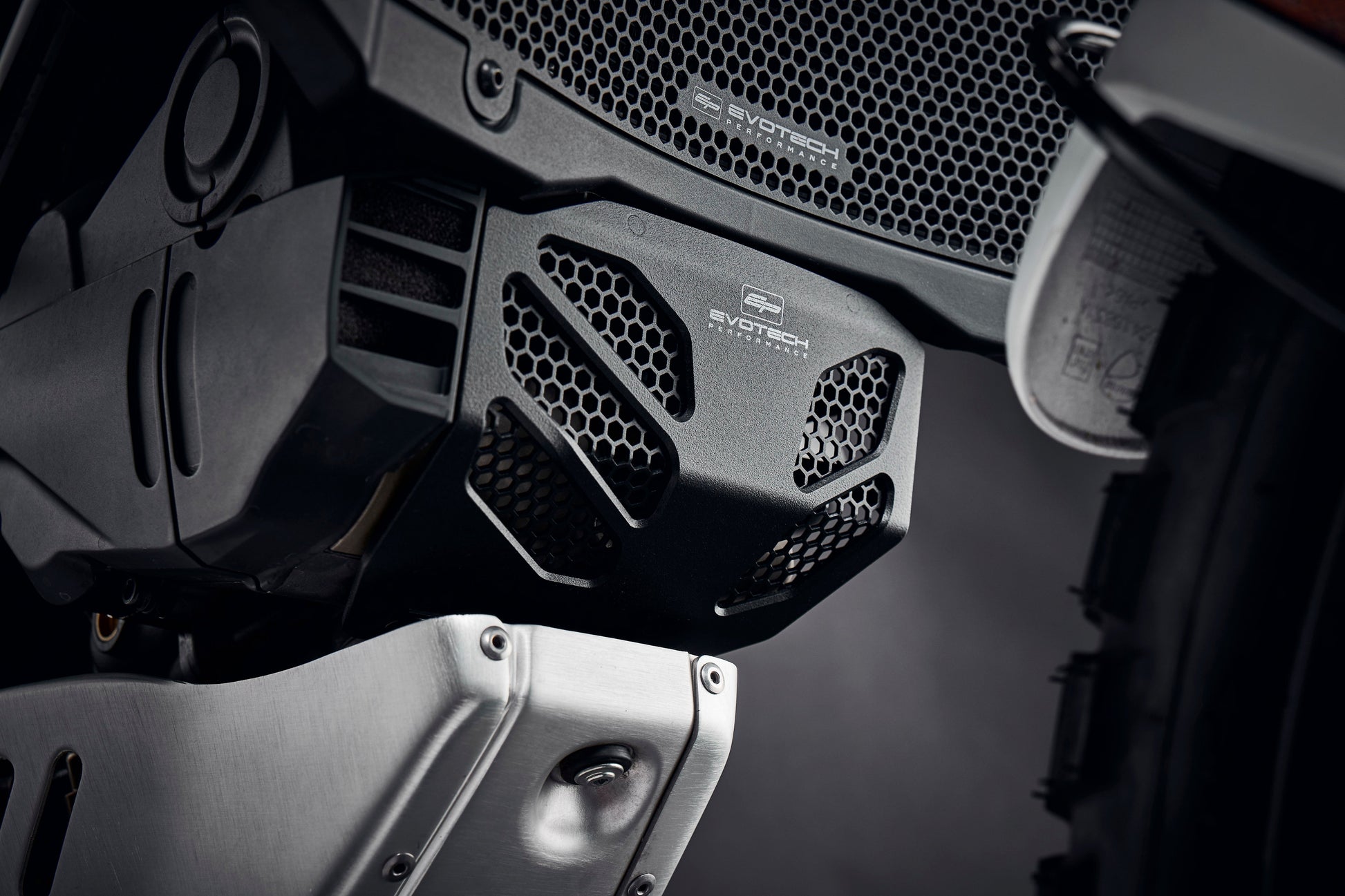 Evotech Ducati DesertX Motorblok Beschermer (2022+)