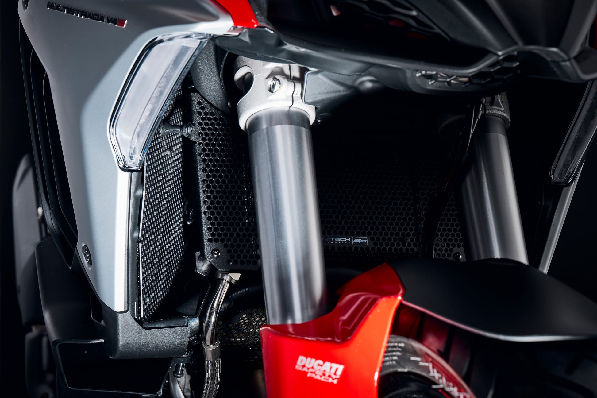 Evotech Multistrada V4 S Grand Tour Radiator en Oliekoeler Beschermer Set (2024+)