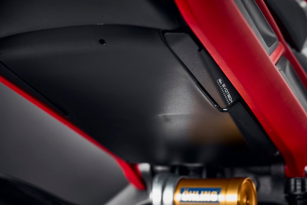 Evotech Triumph Street Triple R -Sozius Footrap Entfernung Kit (2017 - 2019)