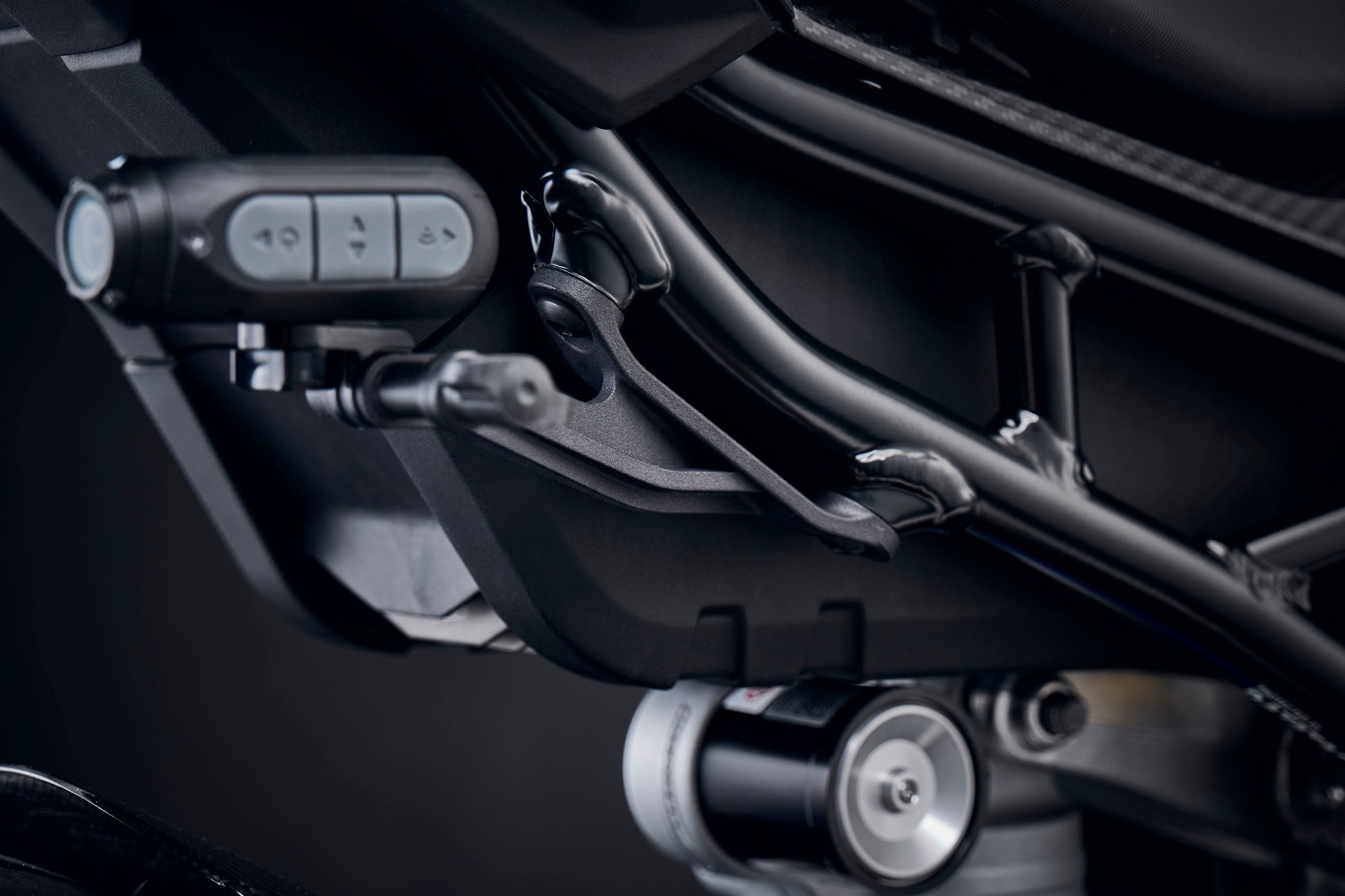 Evotech Footpeg Action Cam montagesteun achterkant - BMW S 1000 RR (2025+) (Rechts gemonteerd)