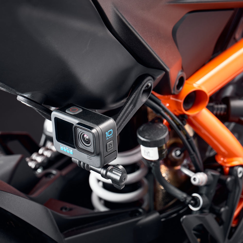 
                  
                    Evotech Foundpeg trasero trasero de acción con la cámara de acción - KTM 1390 Super Duke R (2024+) (lado de la mano derecha)
                  
                