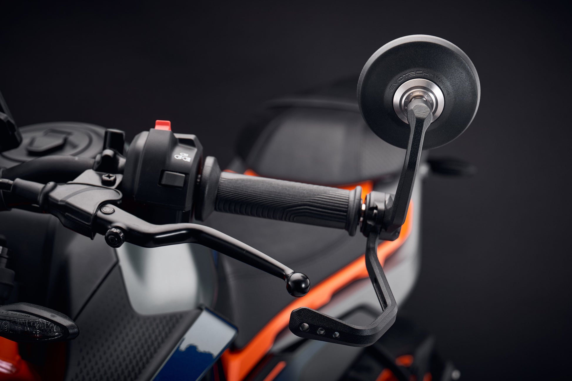 Evotech Bar End Spiegels incl. Remhendel en Koppelingshendel Beschermer Kit - KTM 125 Duke (2024+)