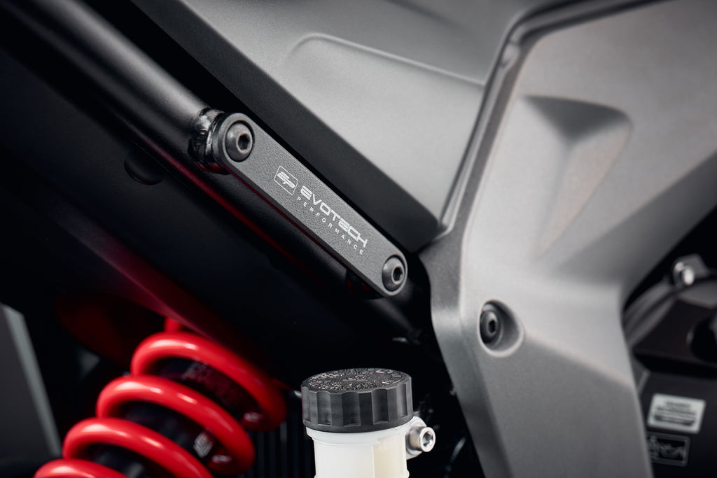 EVOTECH TRIUMPH DAYTONA 660 Kit de retrait de bas de page (2024+)