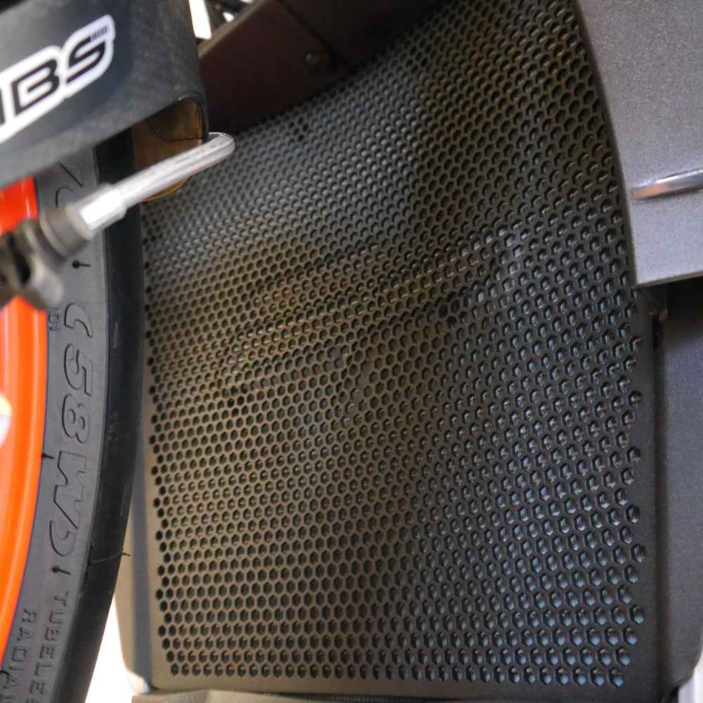 
                  
                    Evotech Radiator Guard - Aprilia Tuono V4 1100 Factory (2017 - 2020)
                  
                