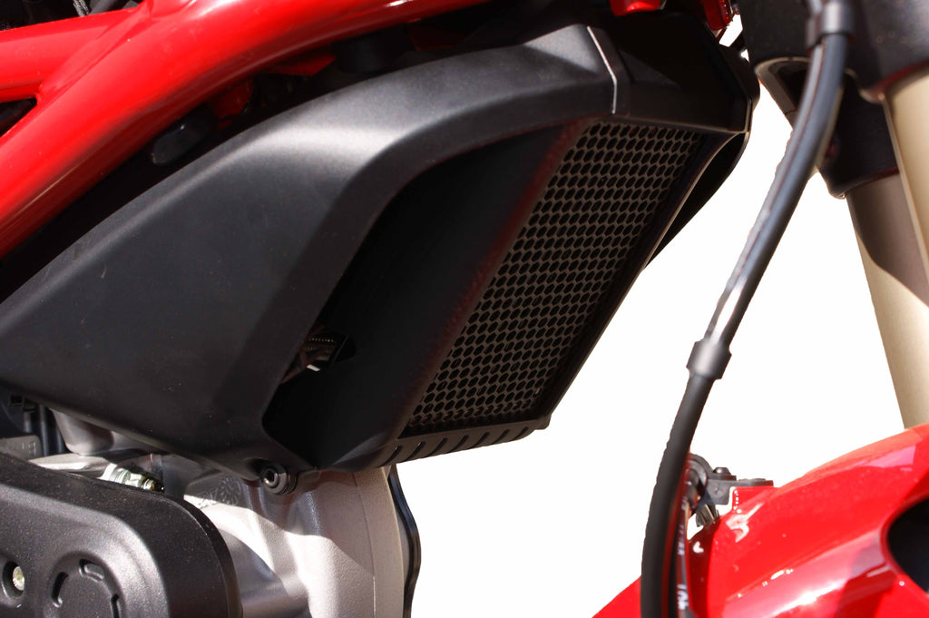 Evotech Ducati Monster 1100 Evo Oil Cooler Guard 2011 - 2015