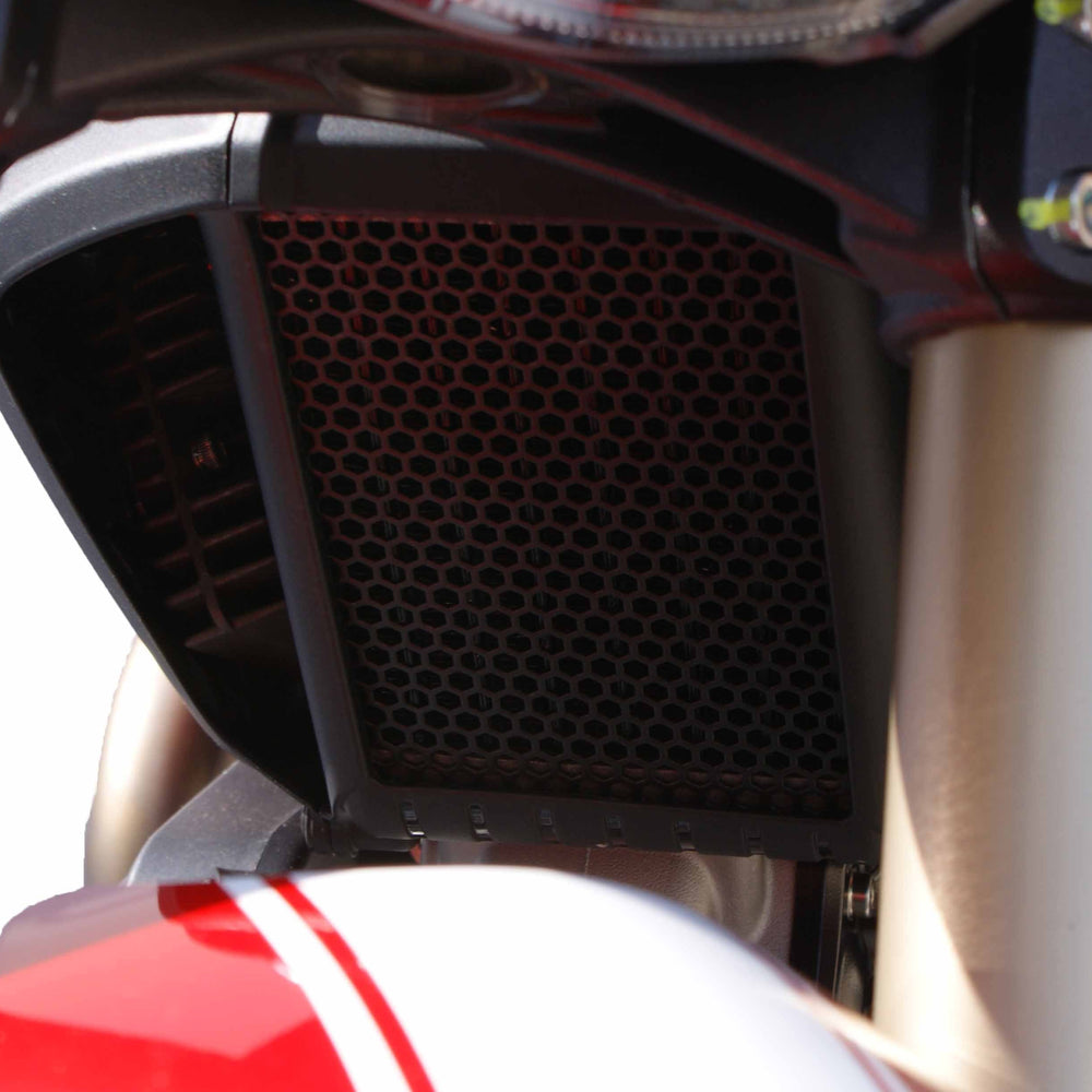 
                  
                    Evotech Ducati Monster 1100 Evo Oil Cooler Guard 2011 - 2015
                  
                