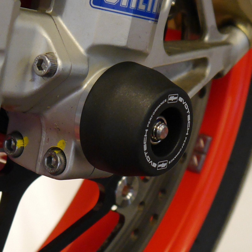 
                  
                    The EP spindle bobbin tightly installed to the front fork of the Aprilia RSV4.
                  
                