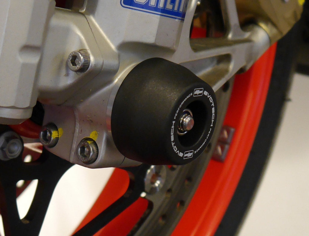 The EP spindle bobbin tightly installed to the front fork of the Aprilia RSV4 RR.