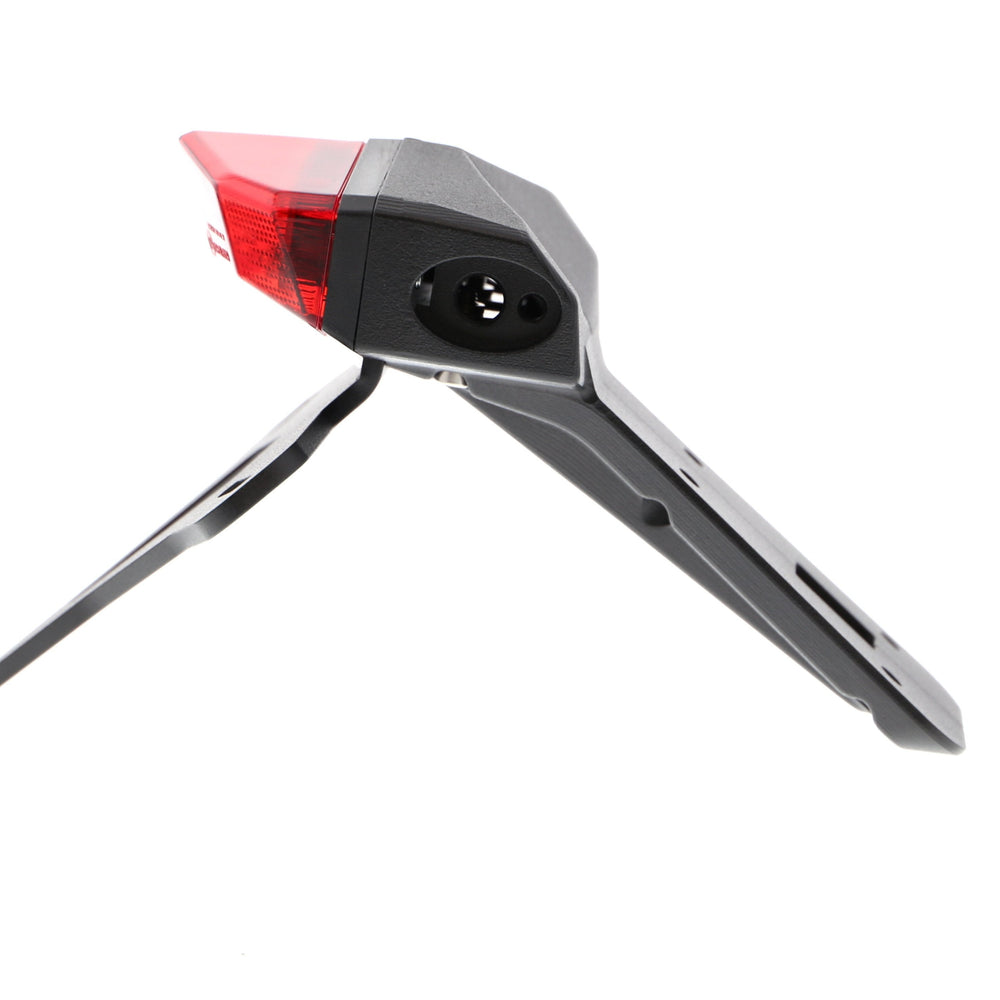 
                  
                    Evotech KTM 790 Duke Tail Tidy (2023+) (lumière arrière rouge)
                  
                