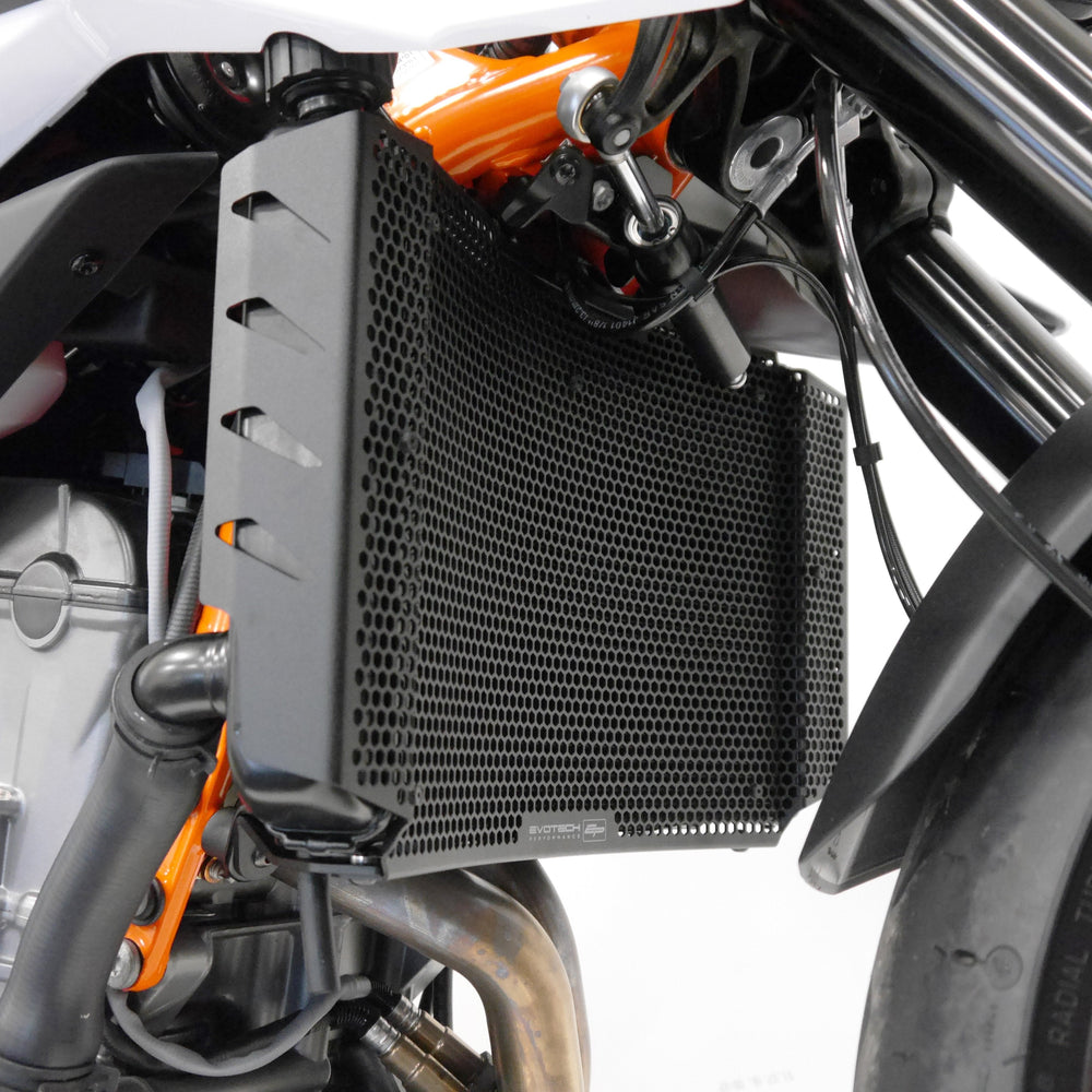 
                  
                    Evotech KTM 890 Duke Kühlerwache (2021+)
                  
                