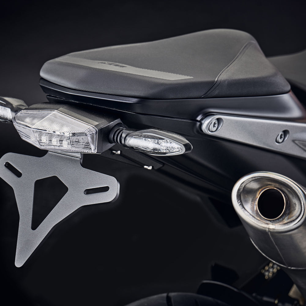 
                  
                    EVOTECH KTM 890 DUKE GP TAIL TIDY (2022+) (lumière arrière claire)
                  
                