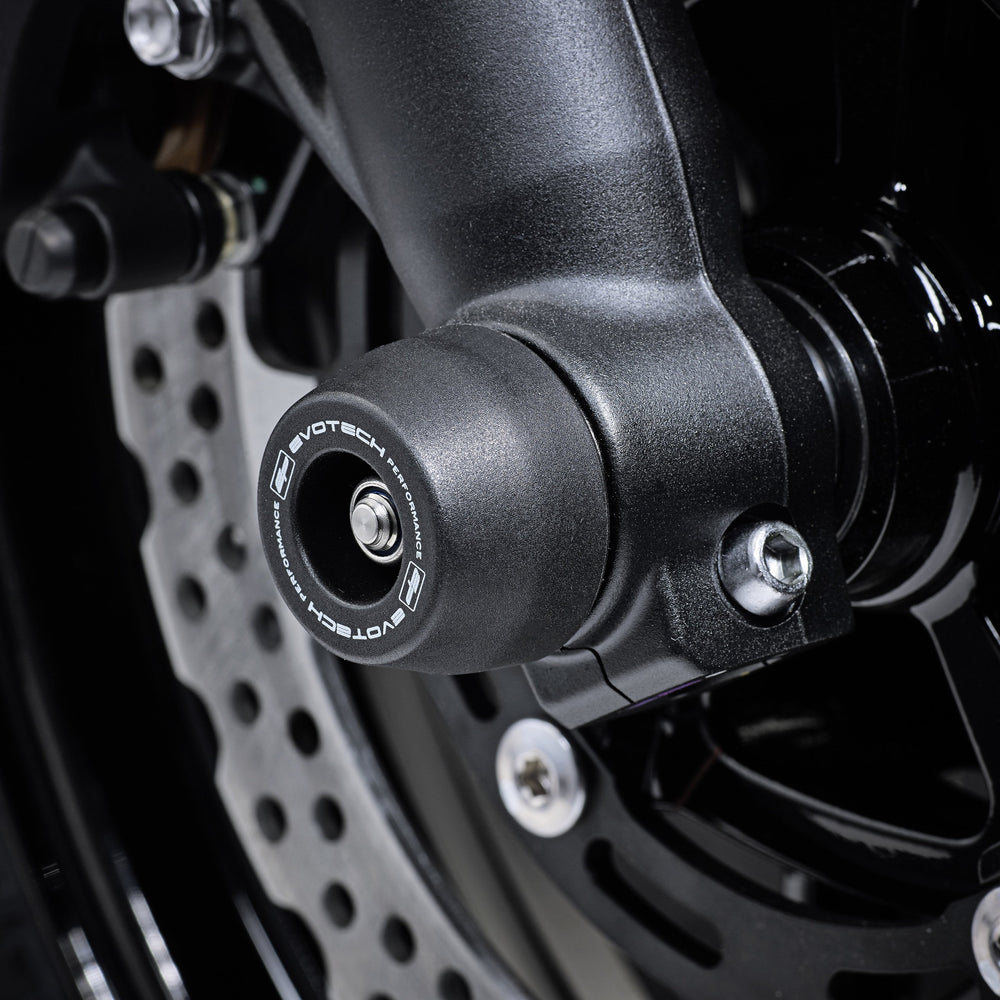 EP Spindle Bobbins Crash Protection fitted to the front wheel of the Kawasaki Ninja 650 Tourer shielding the front forks and brake calipers.