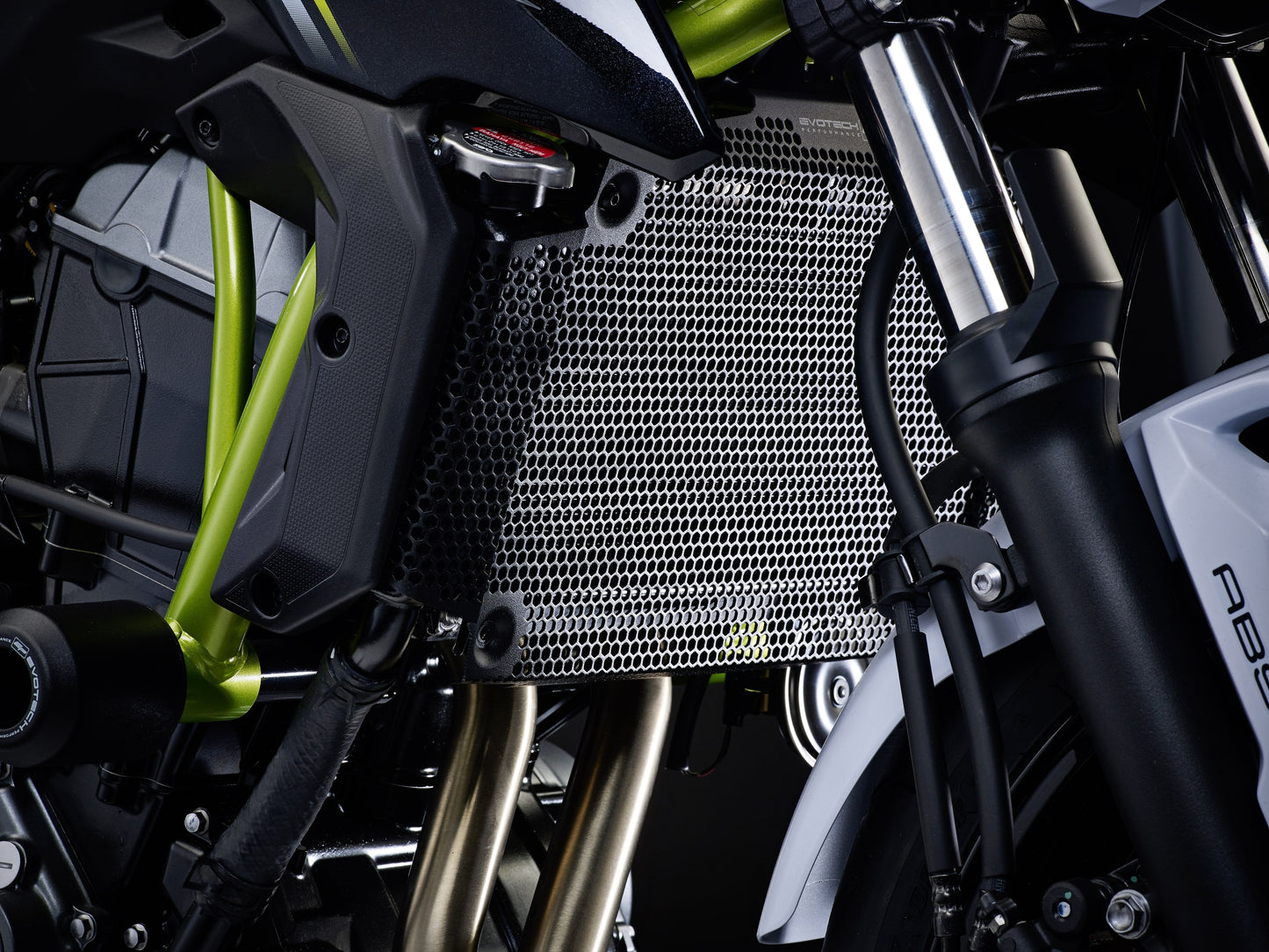 Evotech Kawasaki Z650 Urban Radiator Guard (2022+)