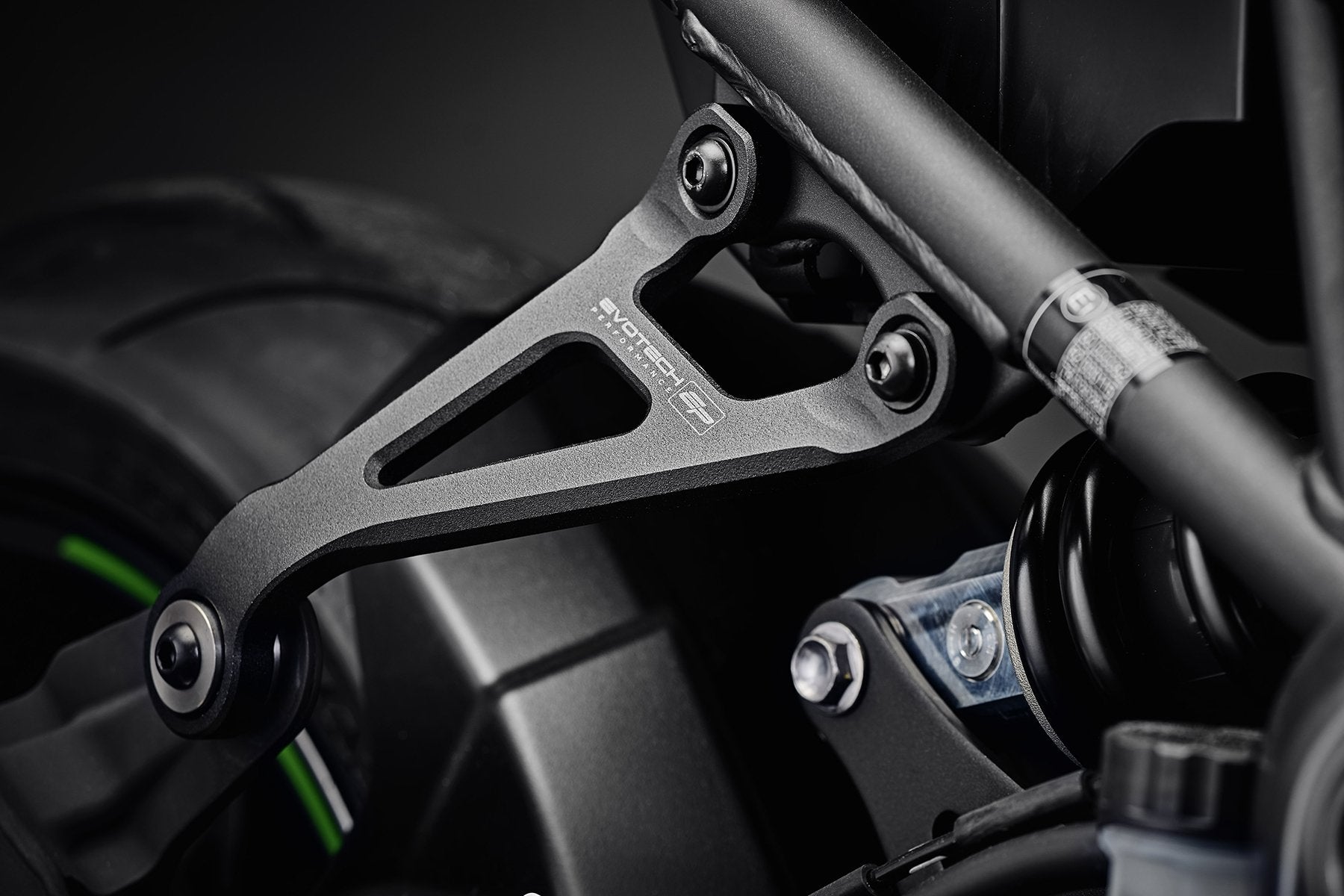 Evotech Kawasaki Z900 Uitlaatsteun & Duosteun Vervanger Kit (2017-2024)
