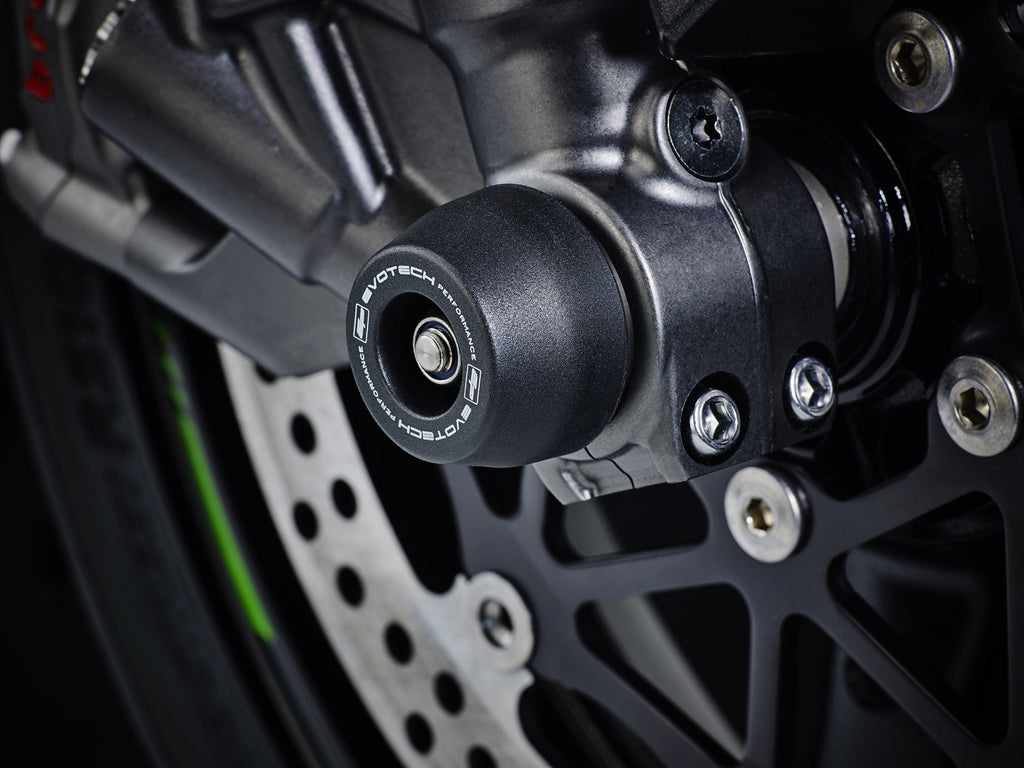 EP Spindle Bobbins Crash Protection fitted to the front wheel of the Kawasaki ZX-10RR Performance shielding the front forks and brake calipers.