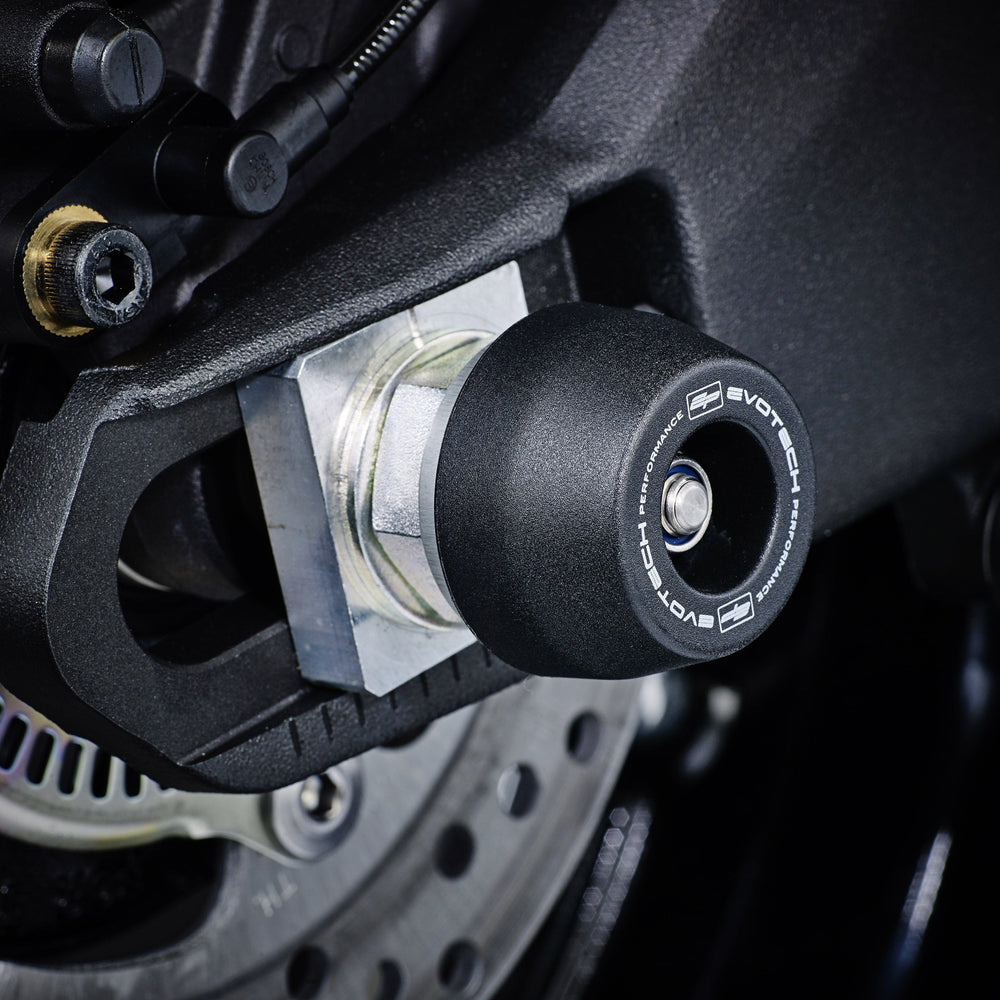 
                  
                    The rear wheel of the Kawasaki ZX-10R SE Performance with EP Spindle Bobbins Crash Protection bobbin mounted to the rear spindle offering swingarm protection. 
                  
                