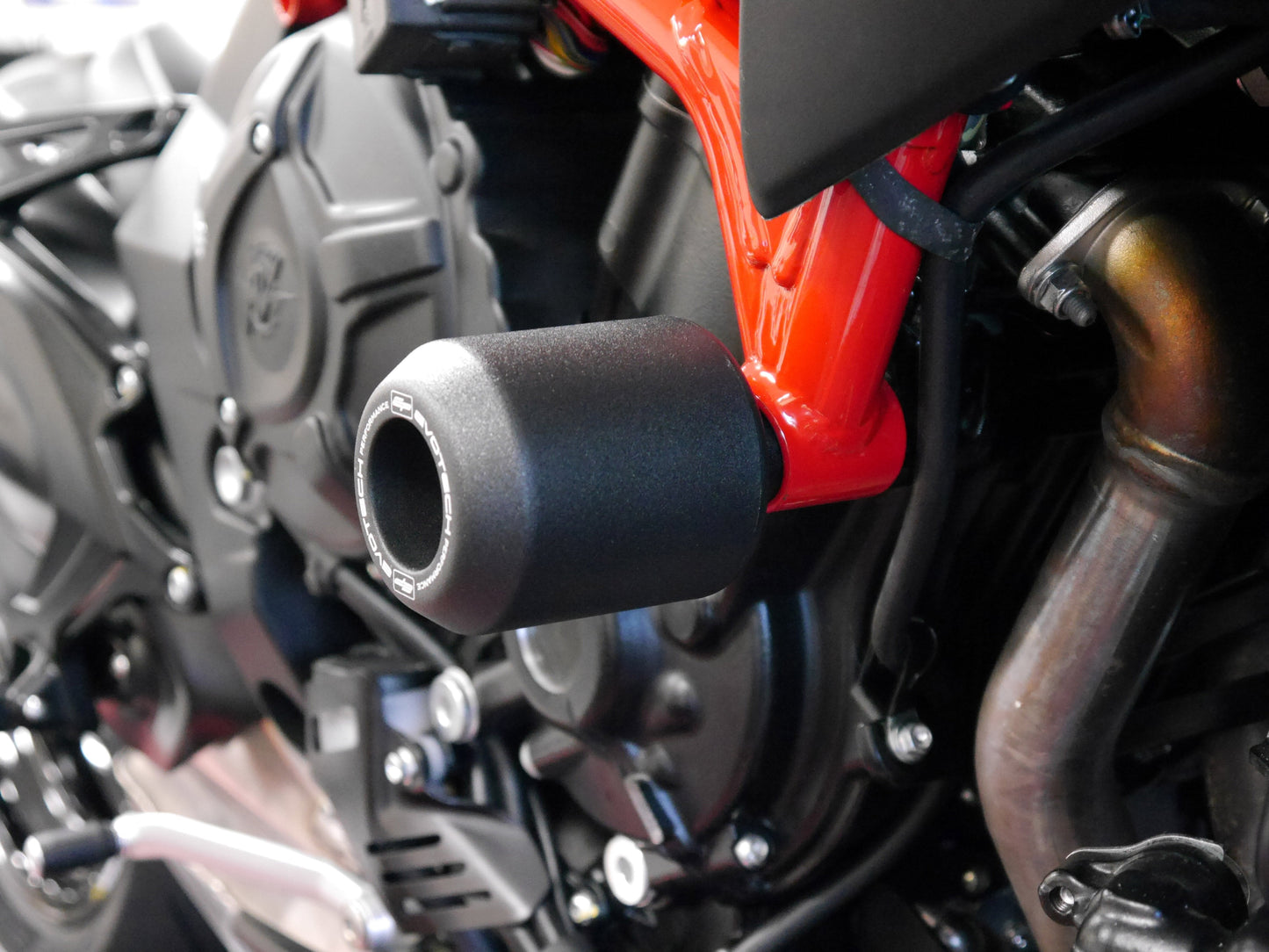 Evotech MV Agusta Brutale 800 RR LH44 Crash Bobbins (2018-2019)